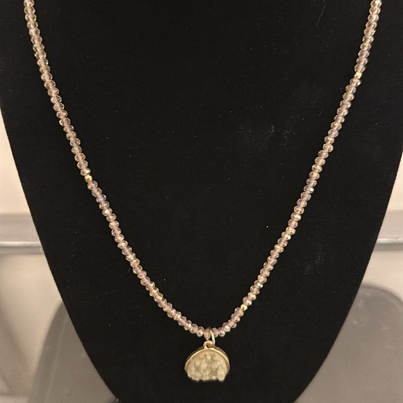 Vintage stretch crystal bead necklace with pendant - Picture 3 of 6